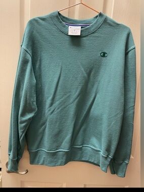 Size M Women’s Champion Crewneck Sweatshirt in Teal Green